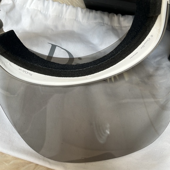DiorClub1 visor perfect condition - Picture 6 of 6
